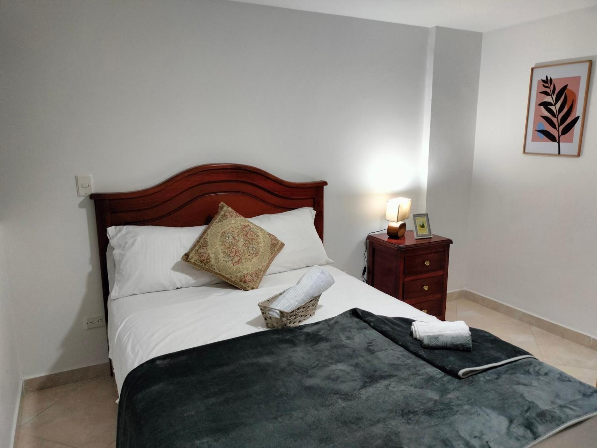 Apartamento En El Corazon De La Ciudad Con Impresionantes Vistas Urbanas