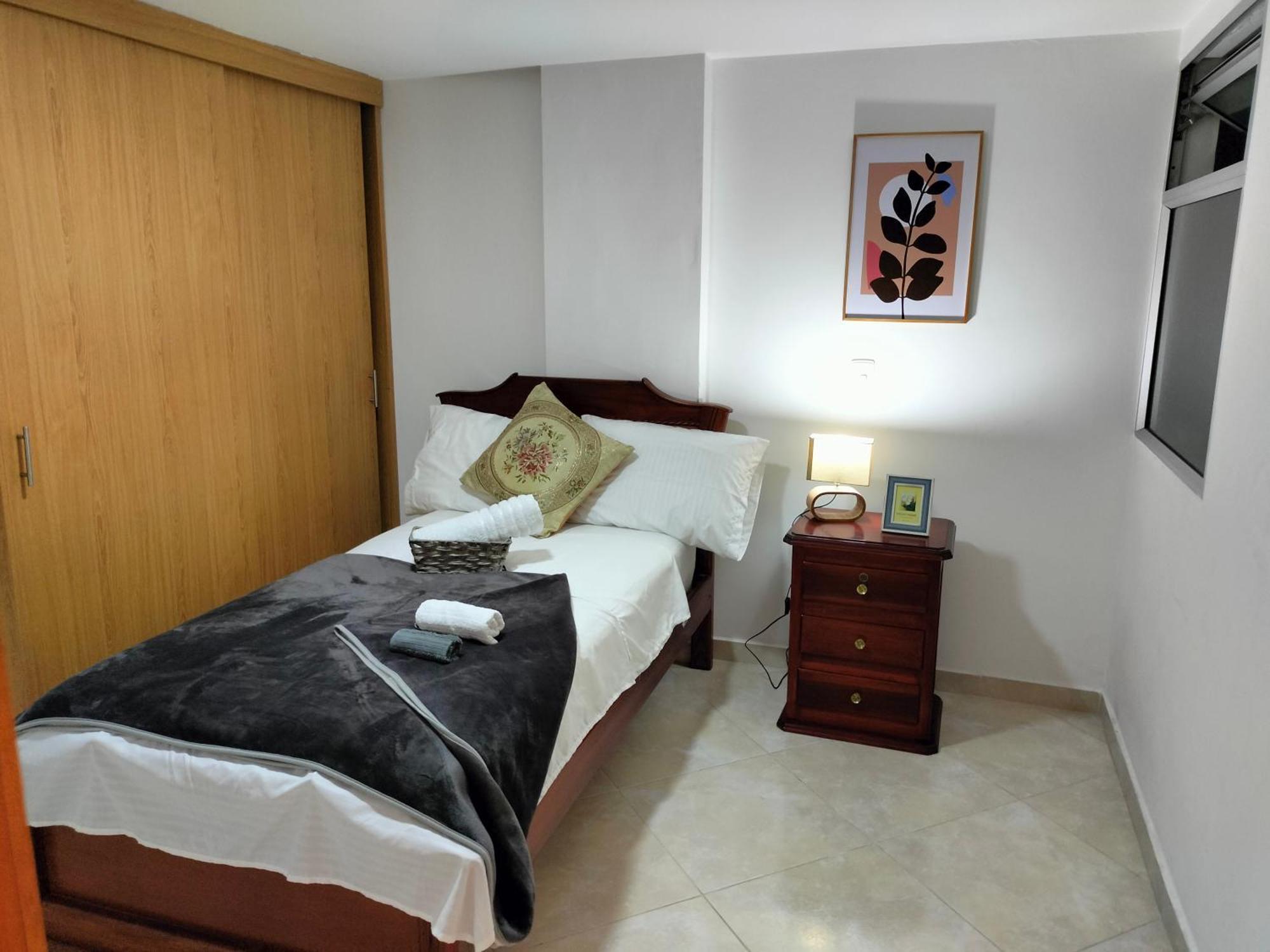 Apartamento En El Corazon De La Ciudad Con Impresionantes Vistas Urbanas *