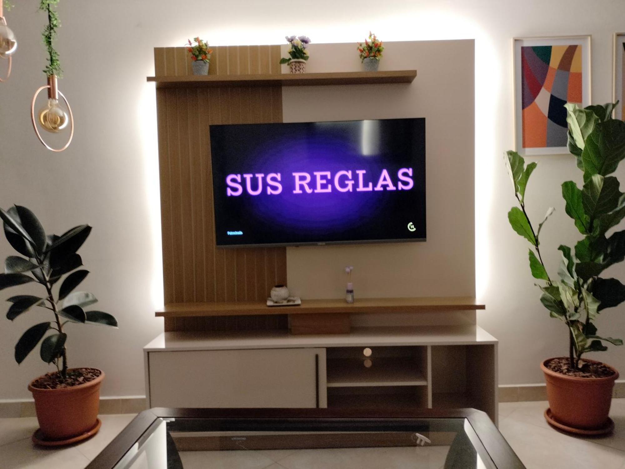 Apartamento En El Corazon De La Ciudad Con Impresionantes Vistas Urbanas