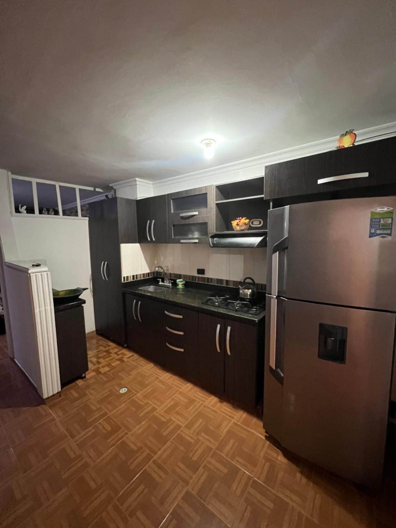 Apartamento Laureles, Cerca A La Estacion Floresta