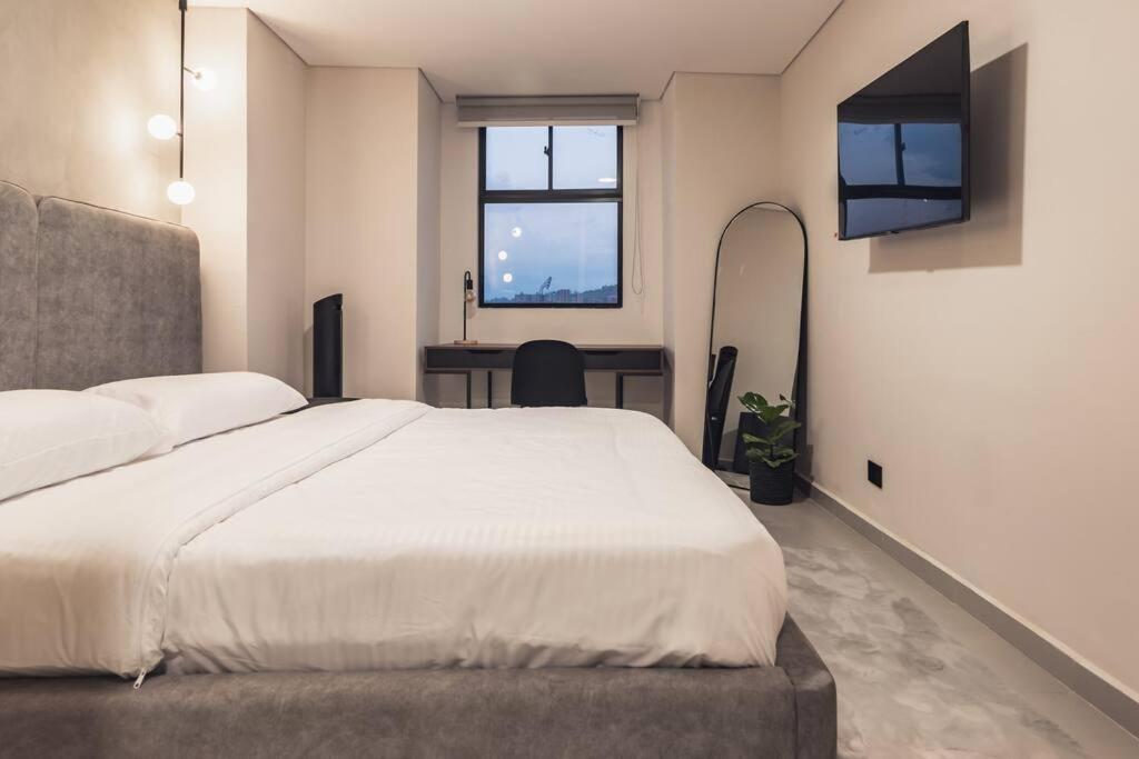 Luxury 3br In Laureles
