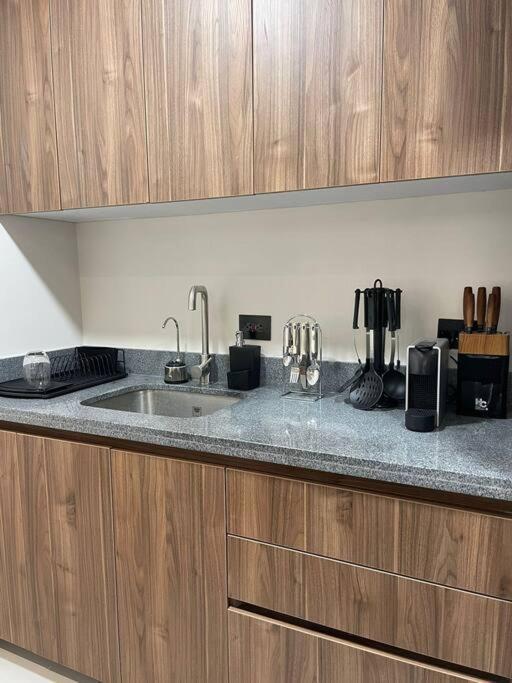 Luxury 3br In Laureles Medellín