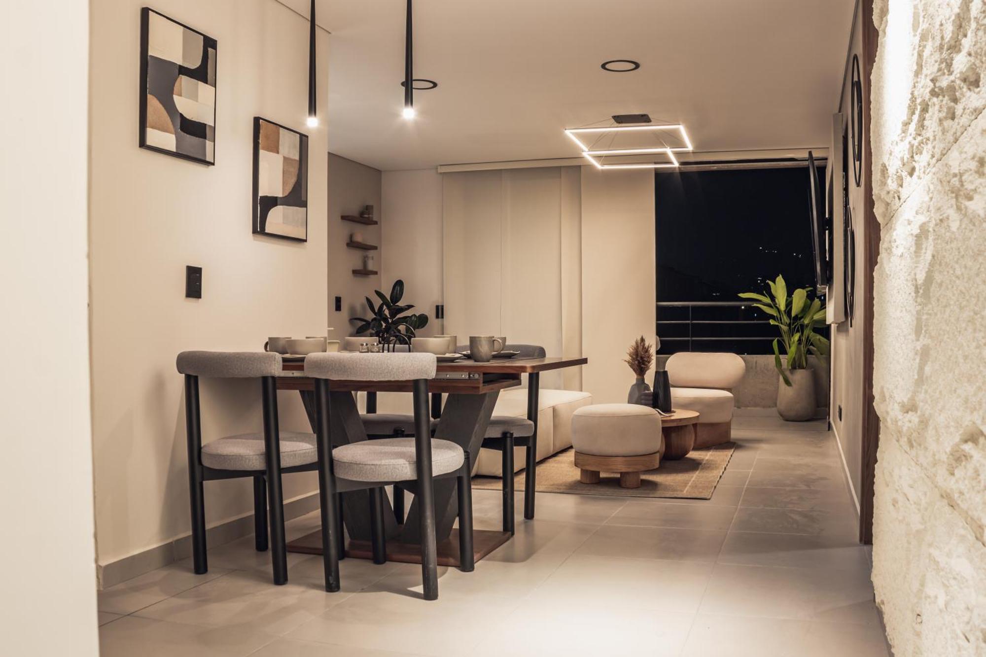 Apartamento Luxury 3br In Laureles *