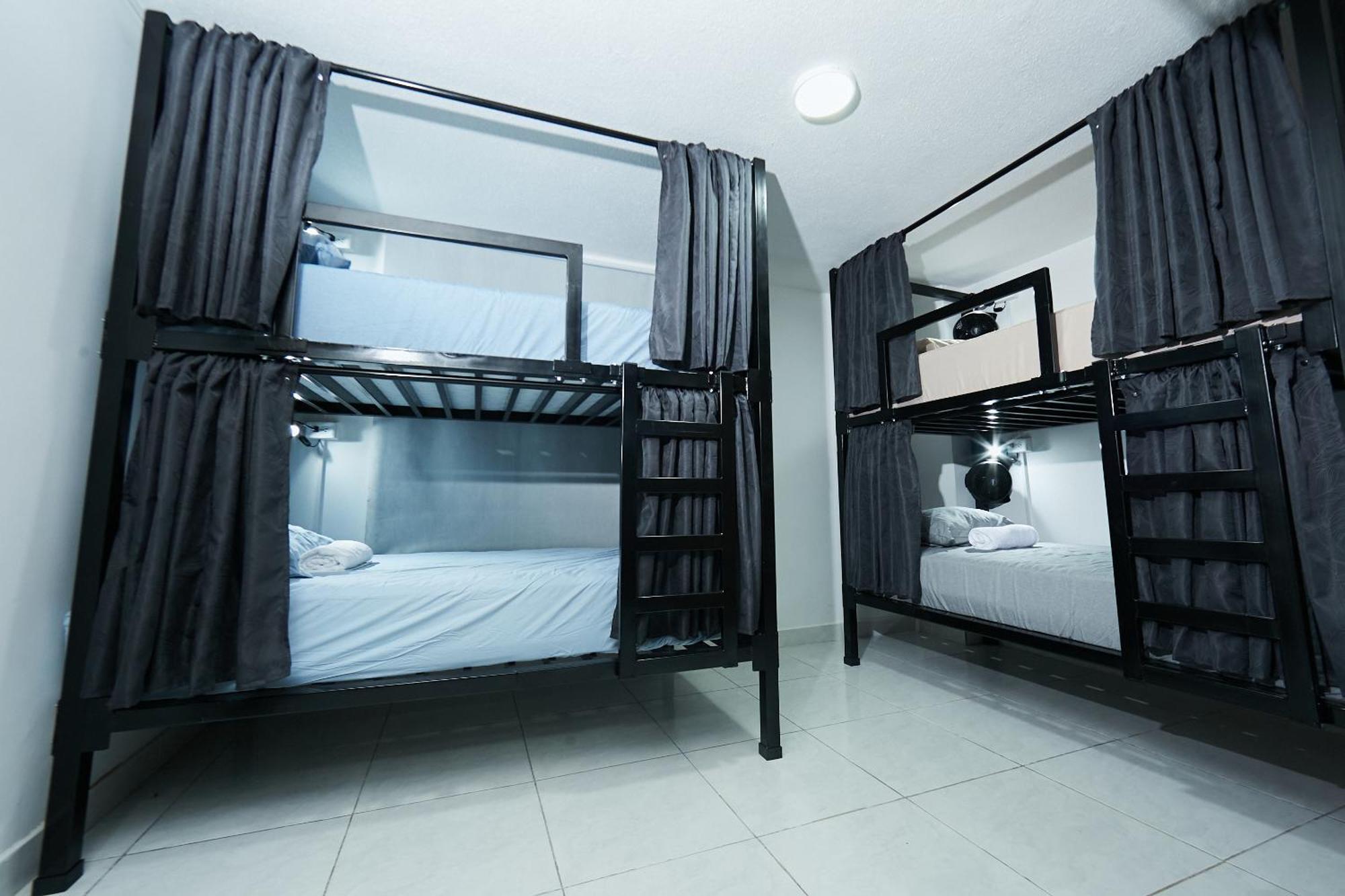 Pensión Casa Host 72 *