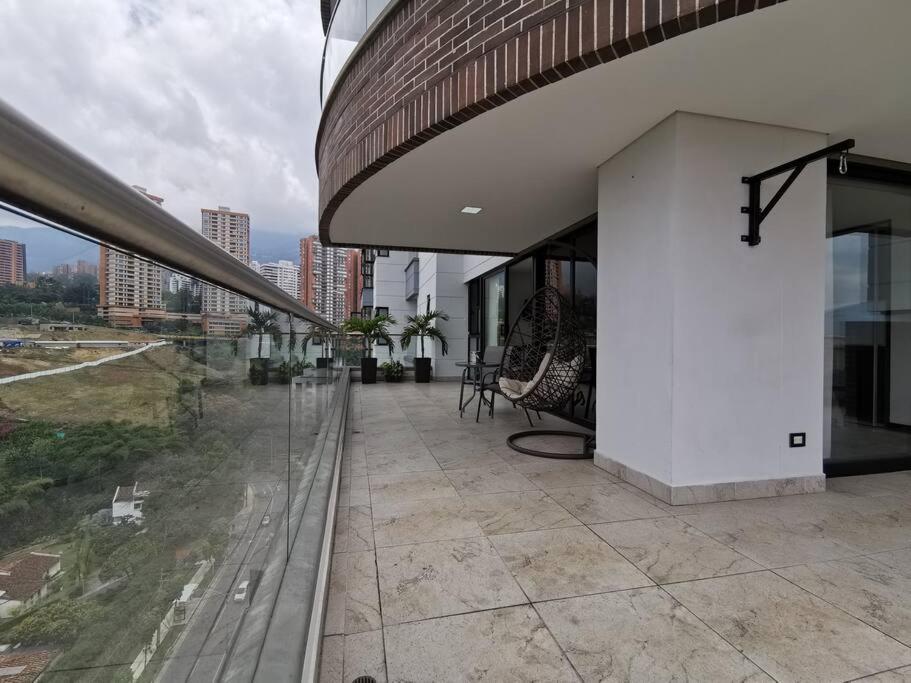 Apartamento 1103 The Overlook Of In El Poblado Medellín