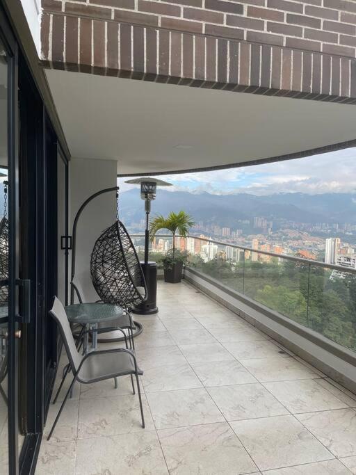 1103 The Overlook Of In El Poblado Medellín