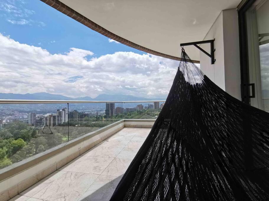 Apartamento 1103 The Overlook Of In El Poblado Medellín