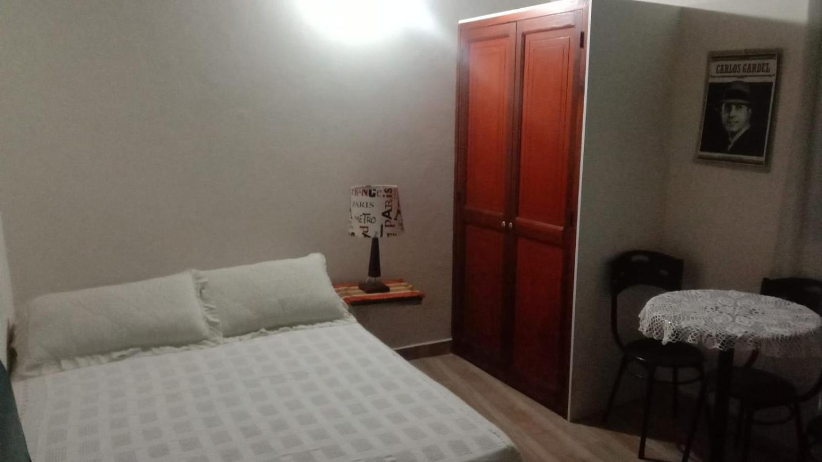 Habitación en casa particular Donde Nanny
