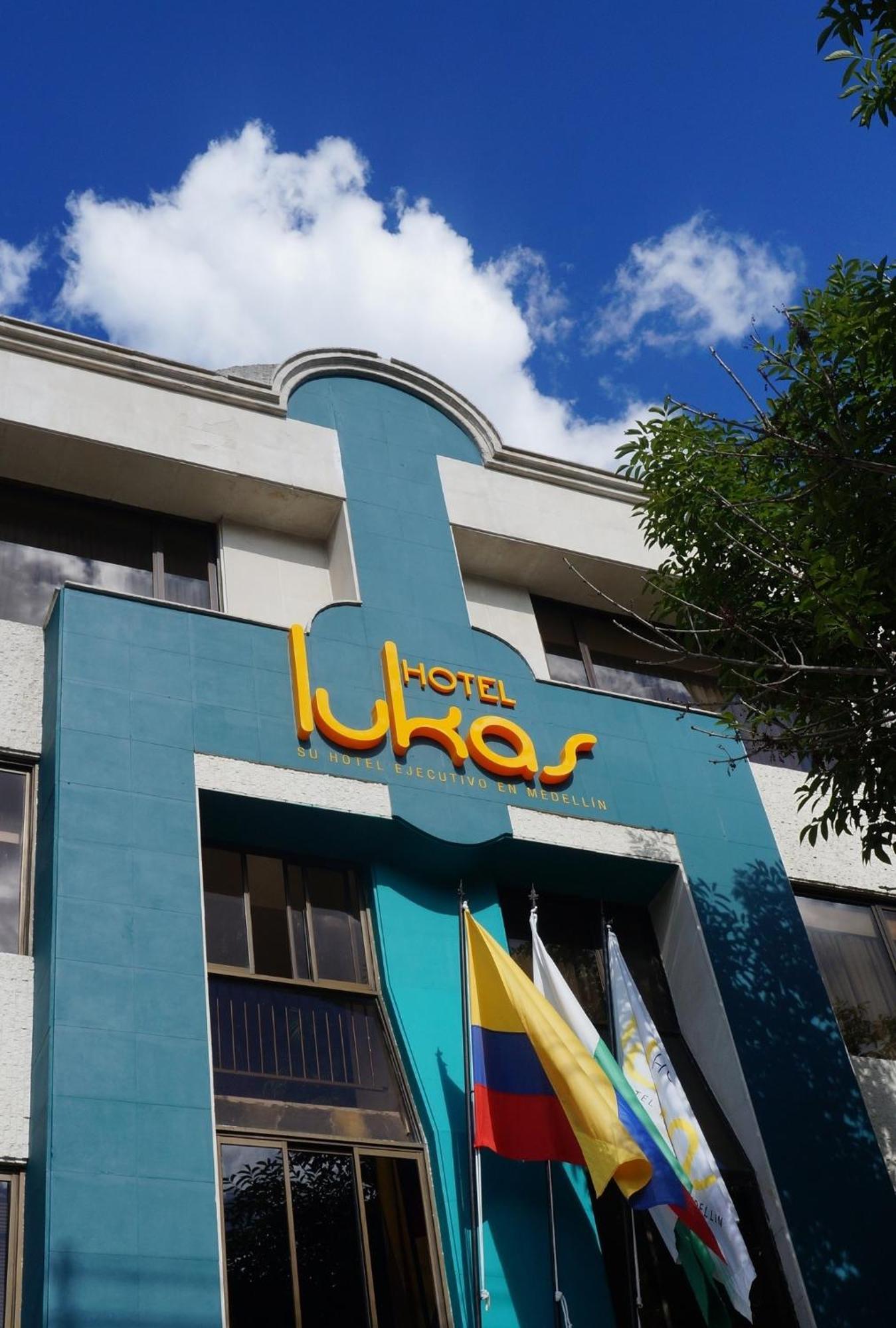 Hotel Lukas 3*