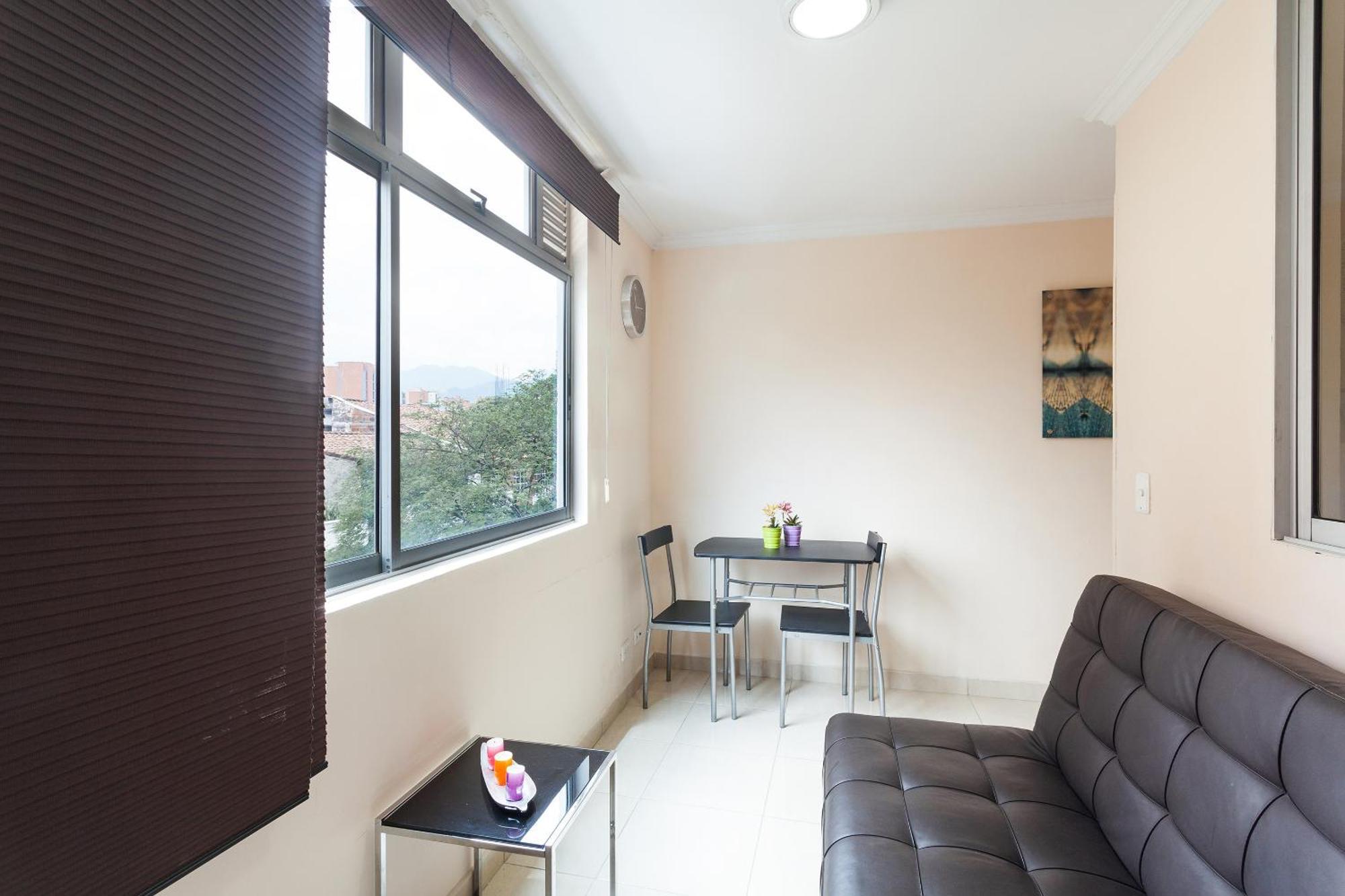 Laureles De La 70 Apartment