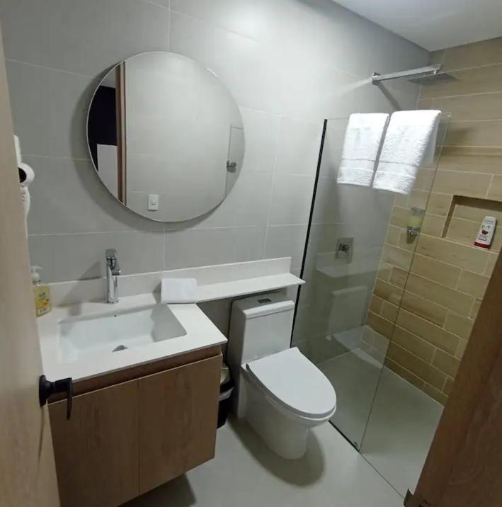 Beautiful In The Heart Of Laurels Apartamento