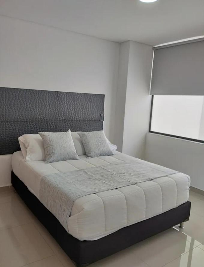 Beautiful In The Heart Of Laurels Apartamento