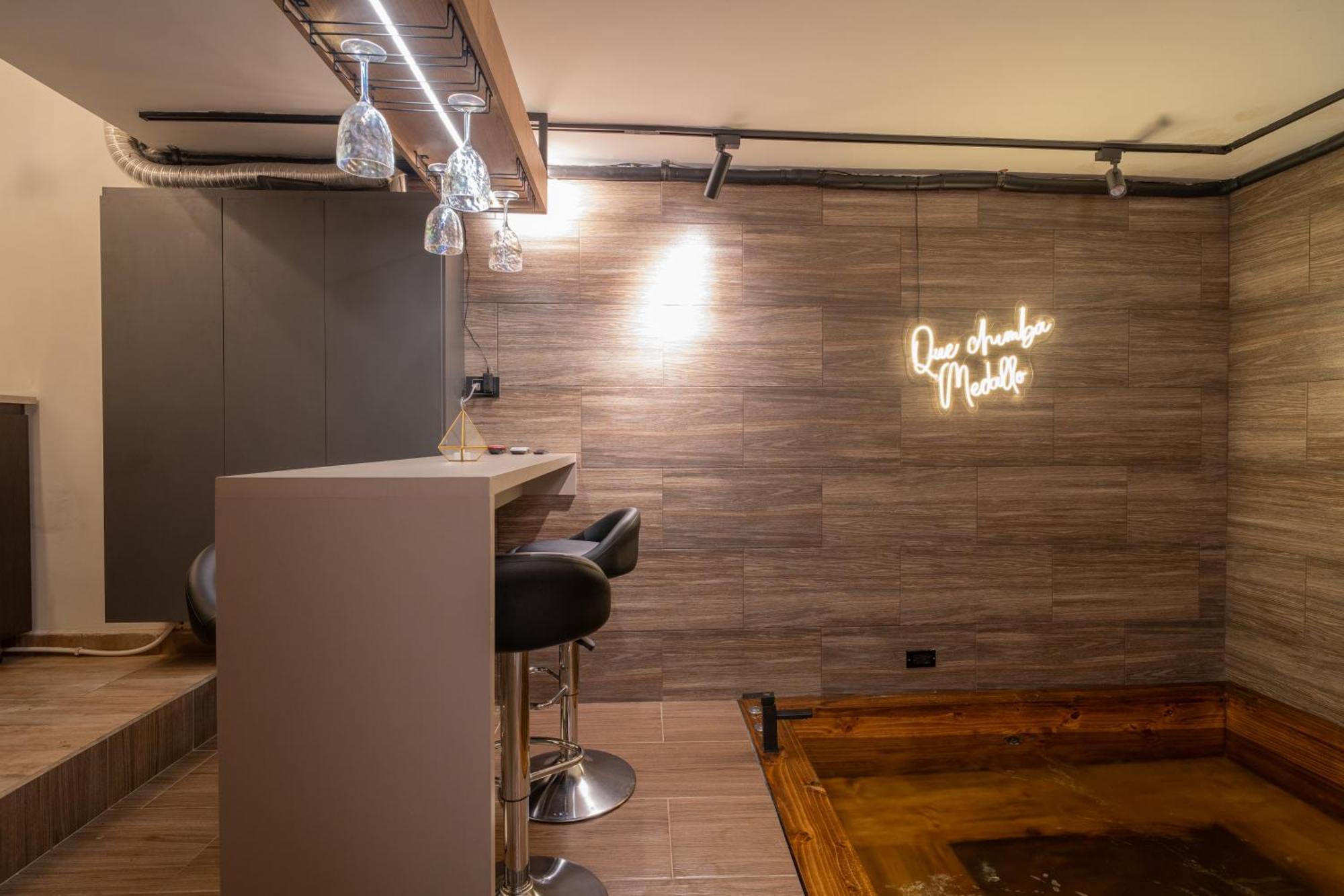 Lleras Park Apartamento