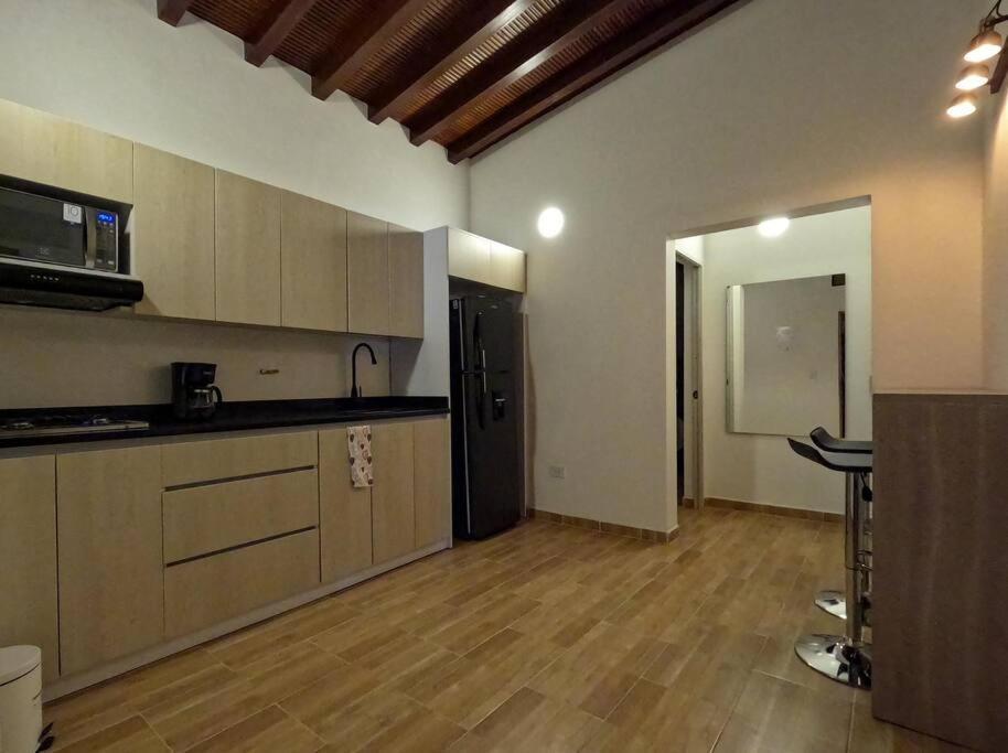 202 Romantic Loft With Jacuzzi * Medellín
