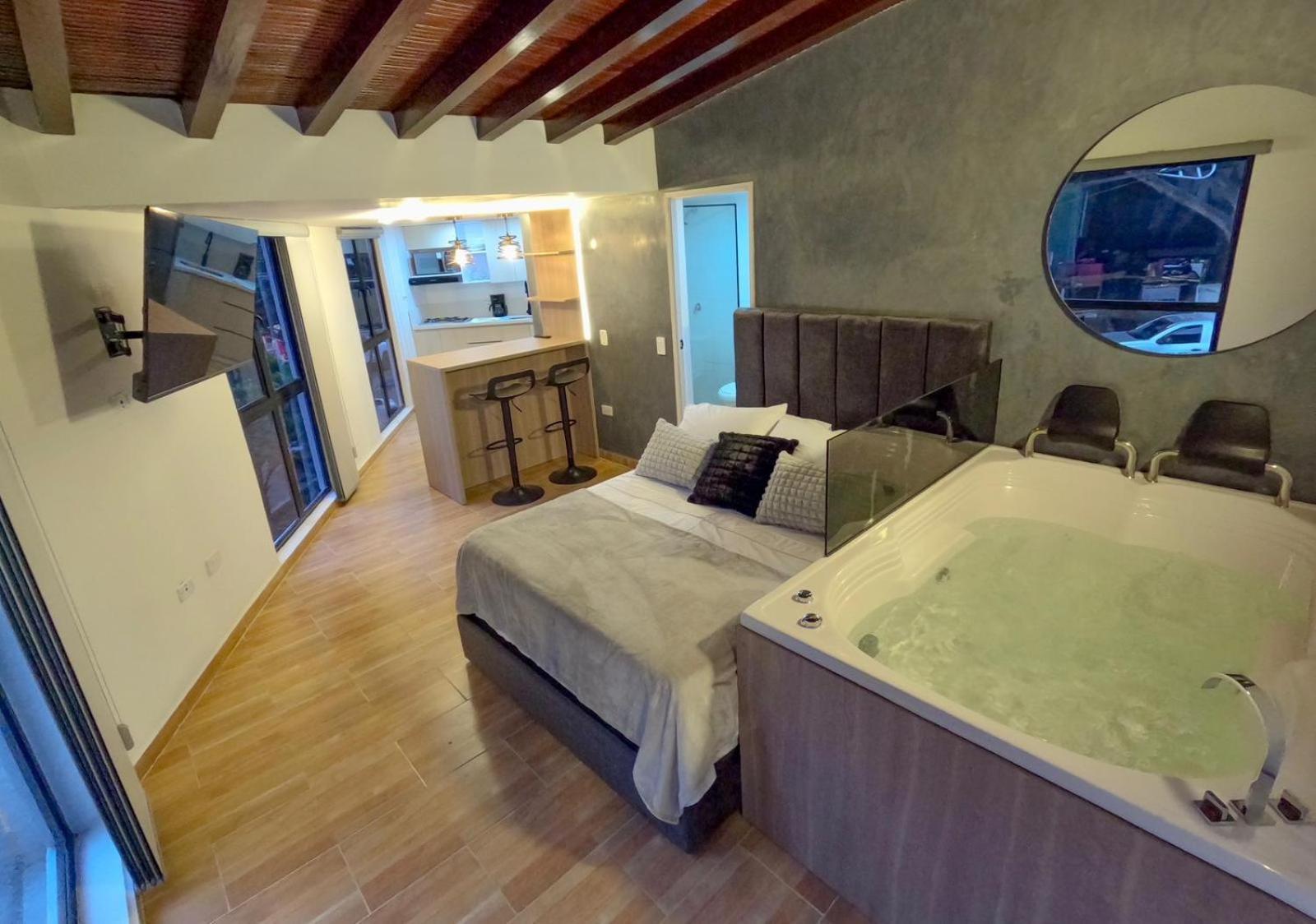 201 Jacuzzi & Comfort, Loft Apartamento Medellín