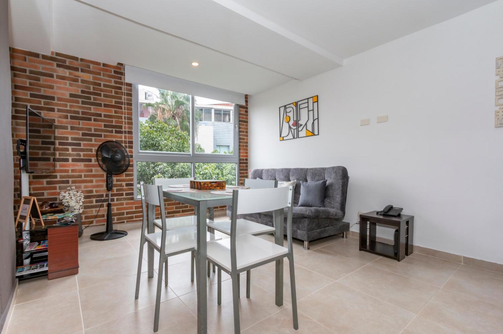 Apartamento En Zona Comercial Medellín