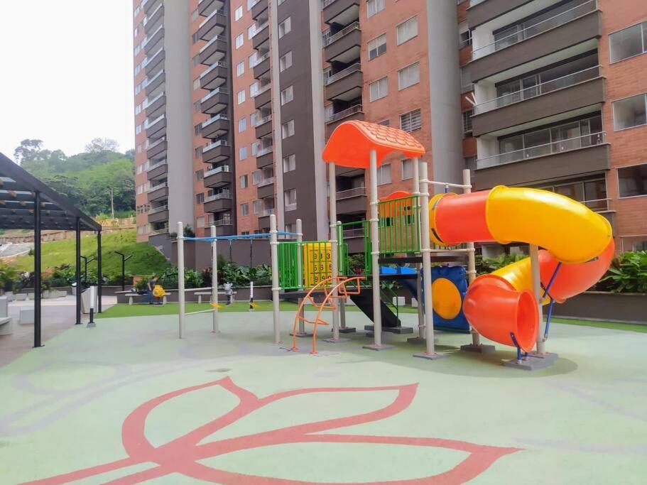 Apto De Lujo Conjunto Villaterra Apartamento Medellín