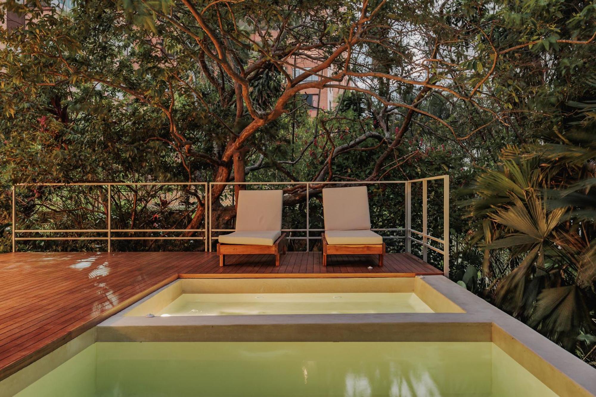 Сasa de vacaciones Casa Selva, A Unique Luxury House In The Heart Of El Poblado