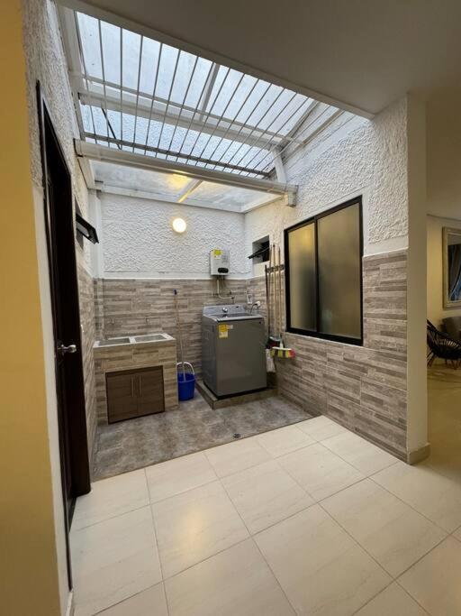 Сasa de vacaciones Hermosa Casa En Medellin. *