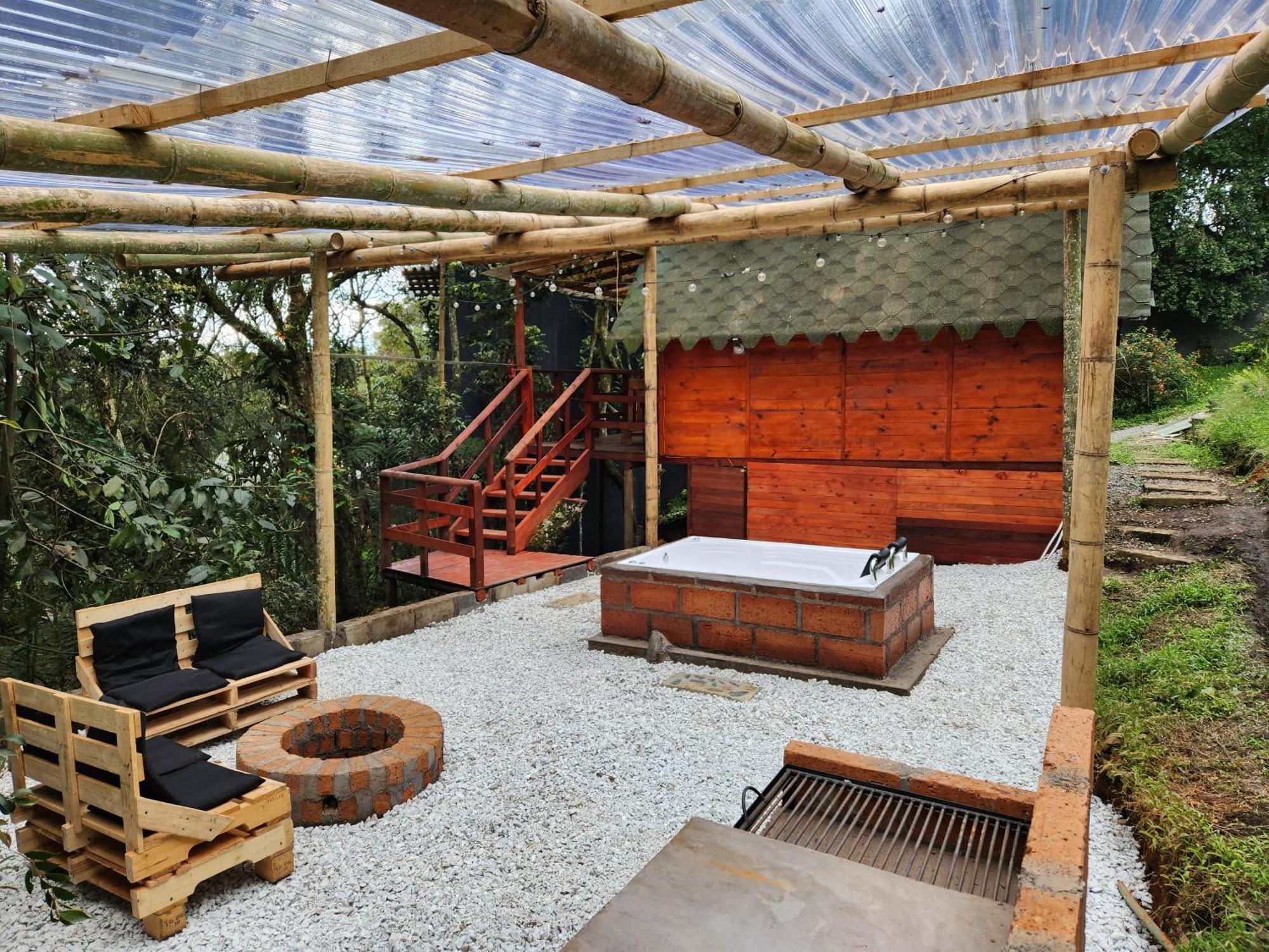 Camping En La Naturaleza Con Jacuzzi - Santa Elena Medellín