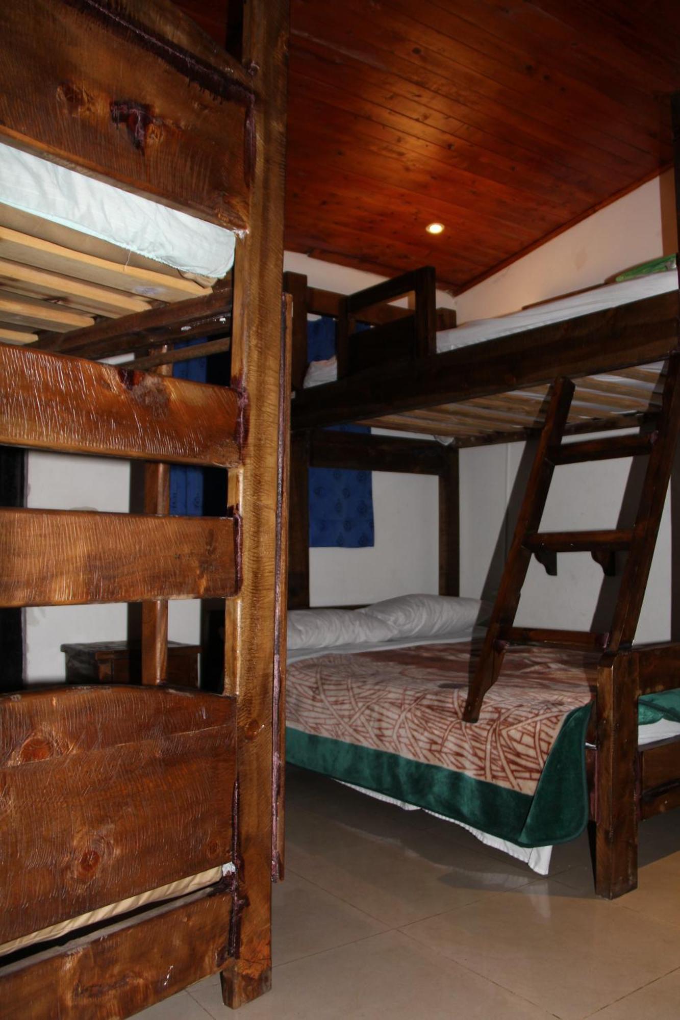 Hostal Arcadia *