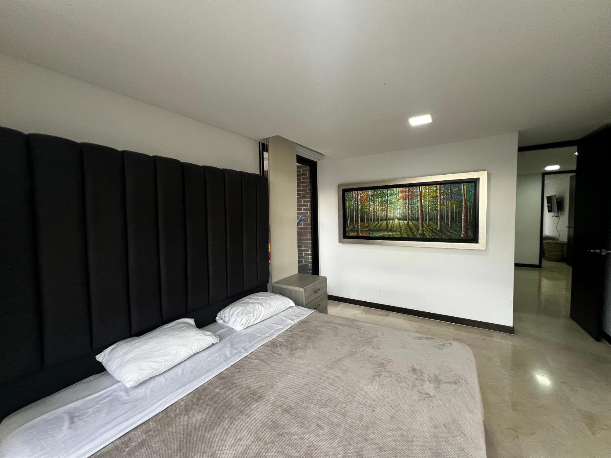 Modern Units Poblado With Stunning View *