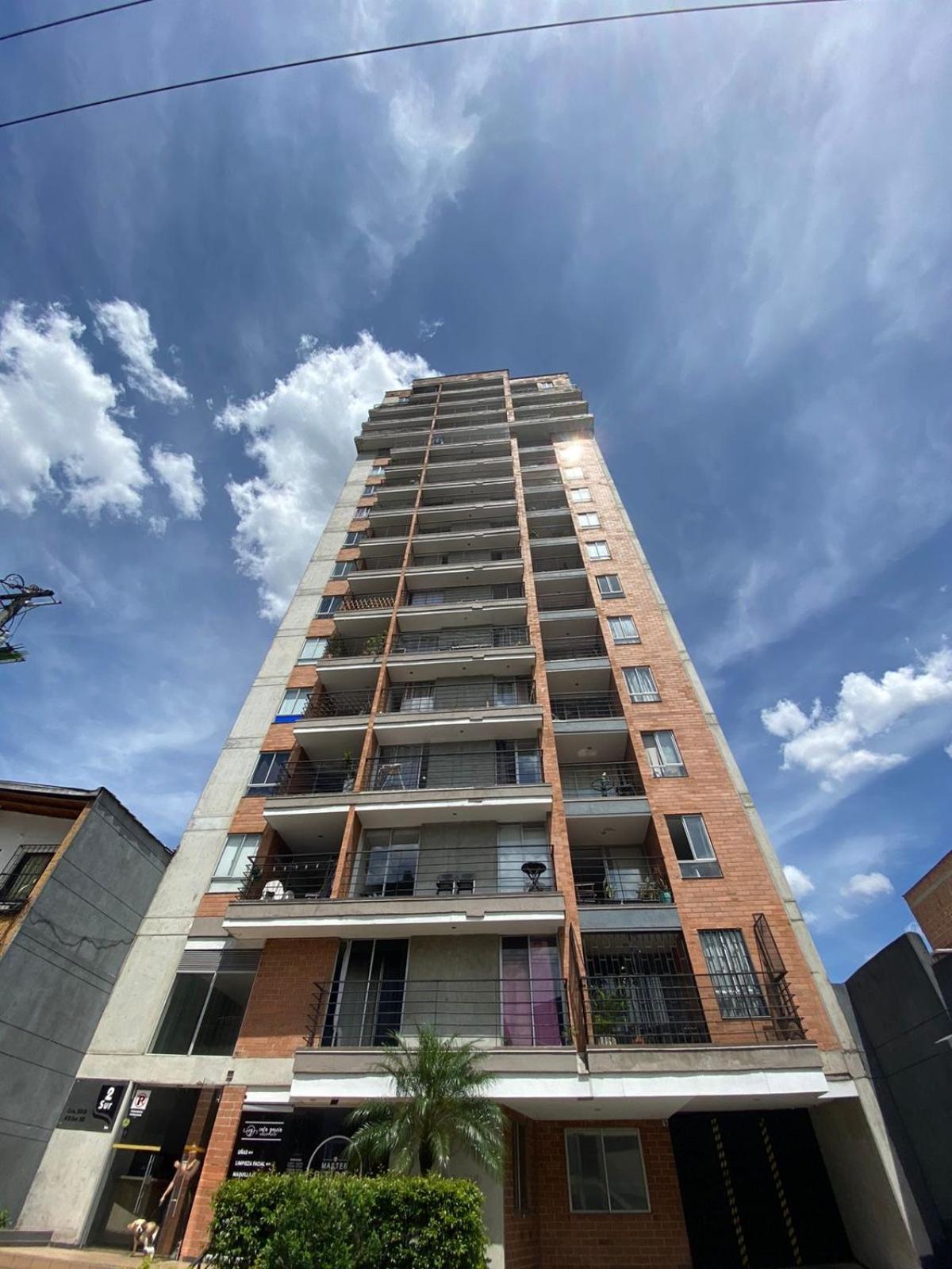 Apartamento 3 Habitaciones, Vista Al Poblado