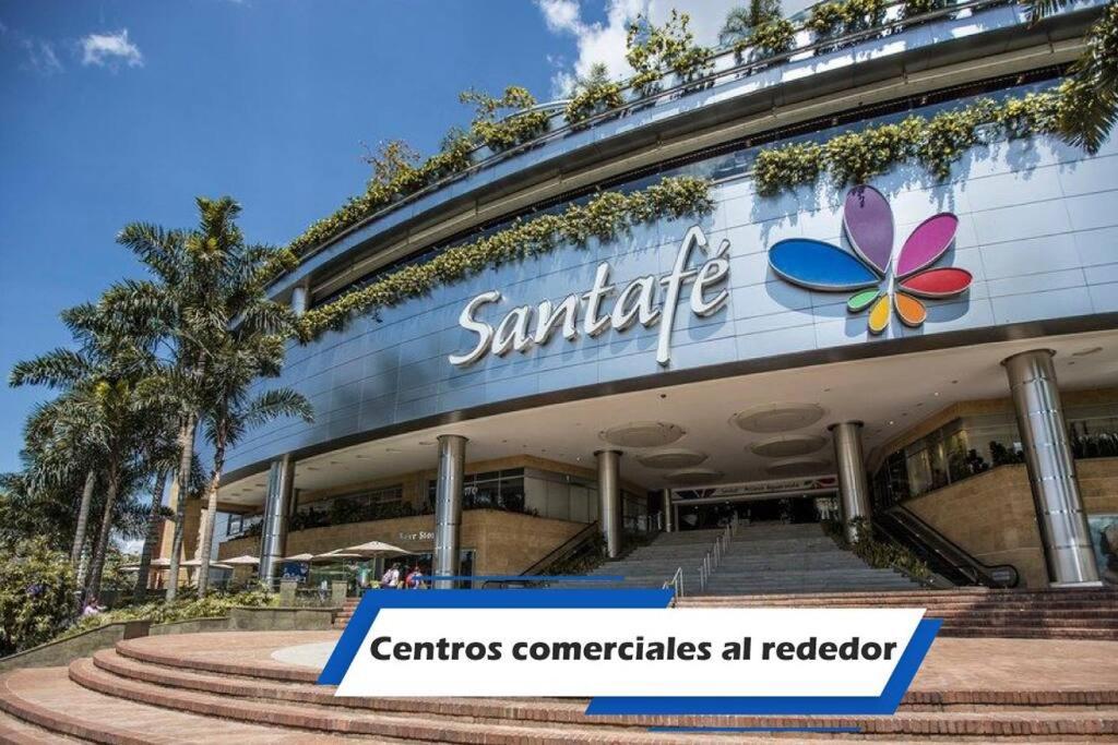 Close To The Santa Fe Mall In Poblado 207 Apartamento Medellín