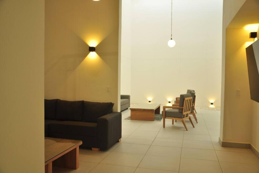 Modern House, With Excellent Location In Apartamento Medellín