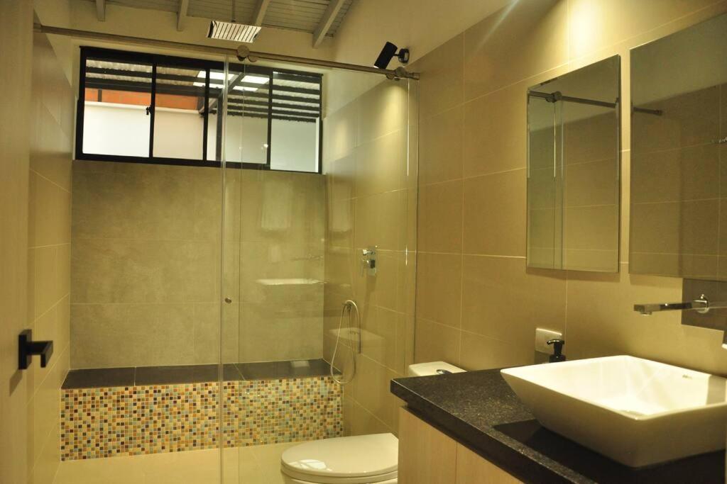 Apartamento Modern House, With Excellent Location In *