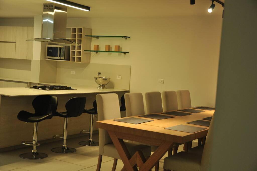 Modern House, With Excellent Location In Apartamento Medellín