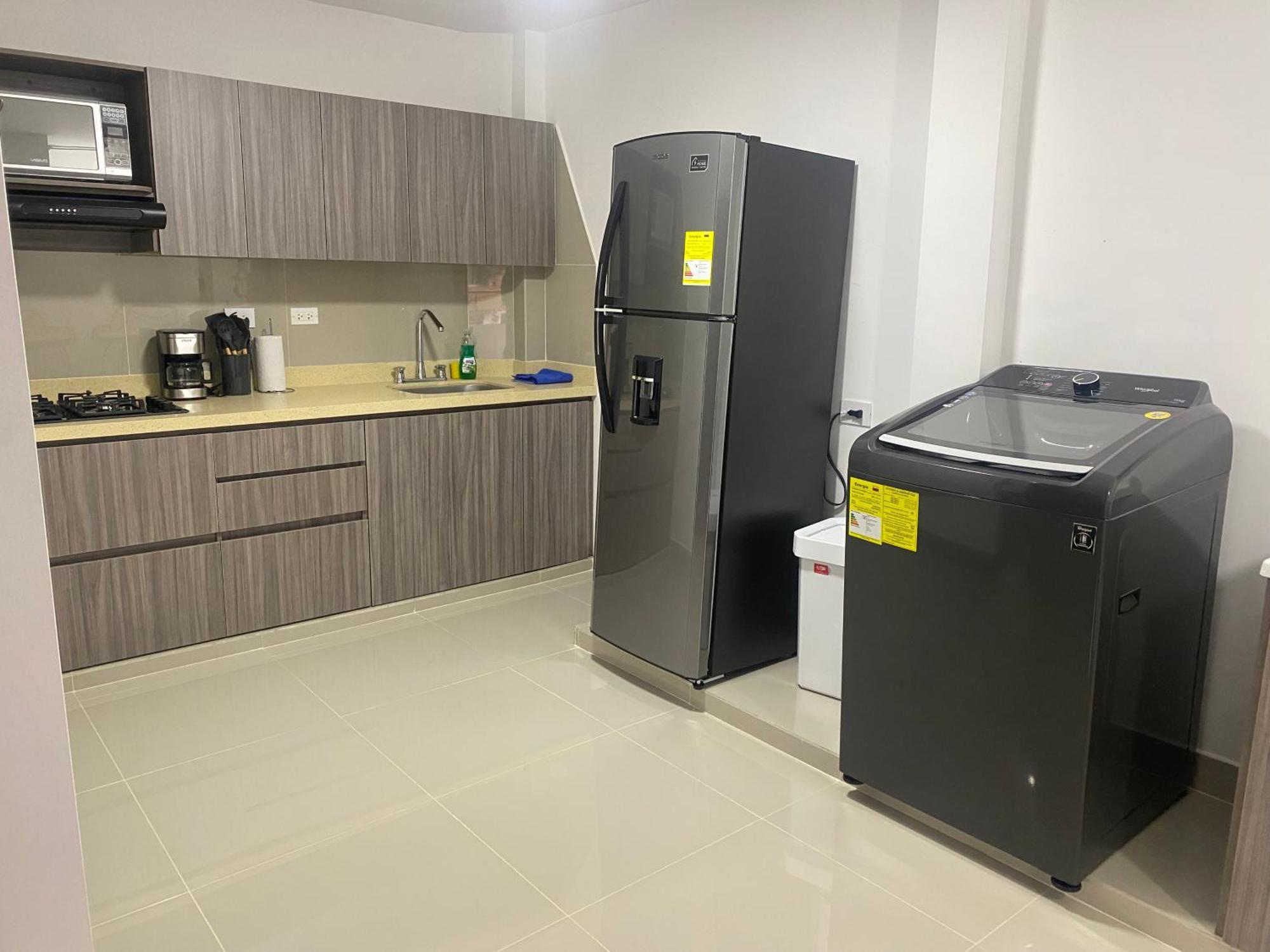 Hermoso Loft Cerca Al Poblado Apartamento