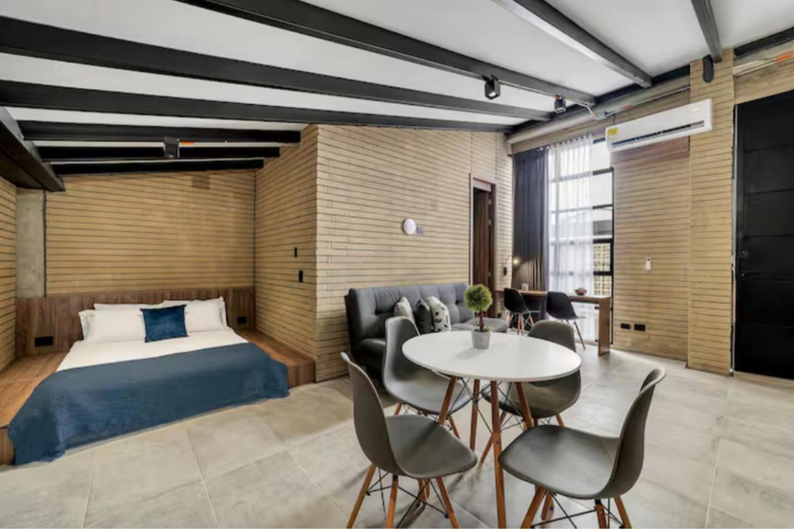 Apartamento Recinto68 *