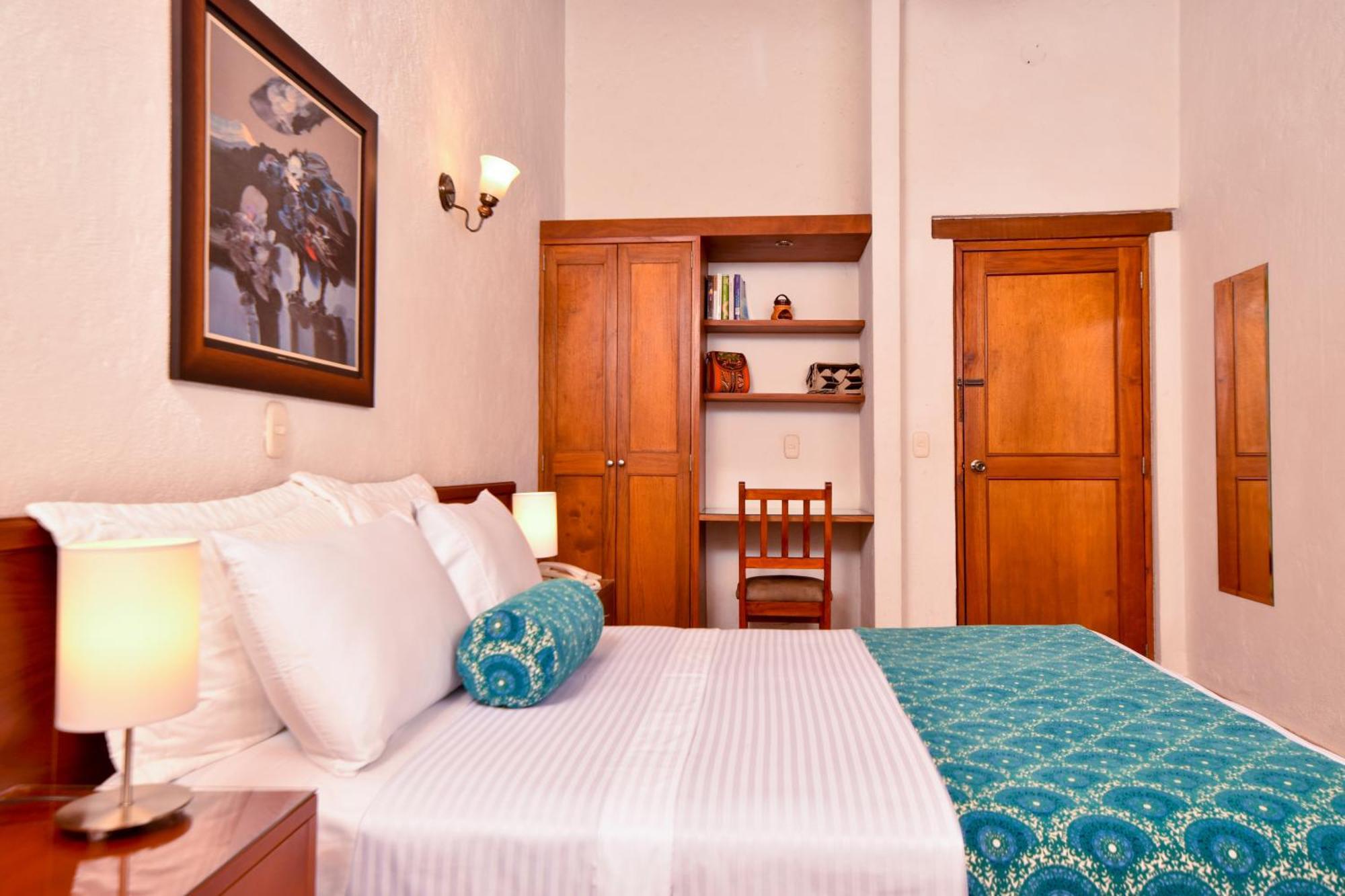 Hotel La Campana Boutique 3*