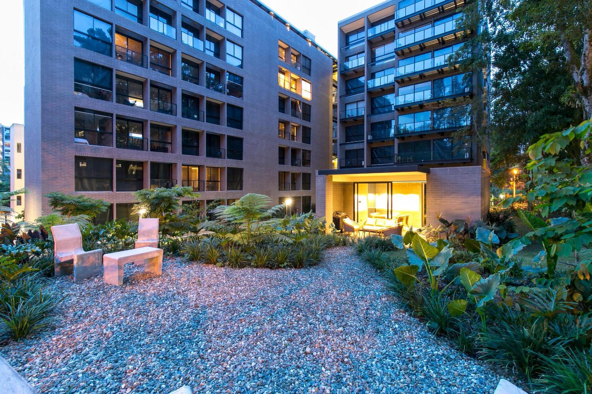 Loma Aparthotel 4*