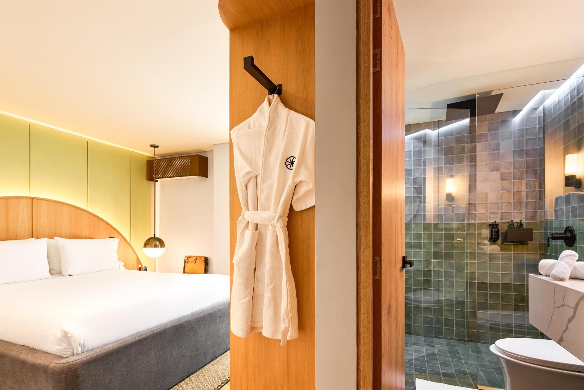 Hotel Wellcomm & Medellín
