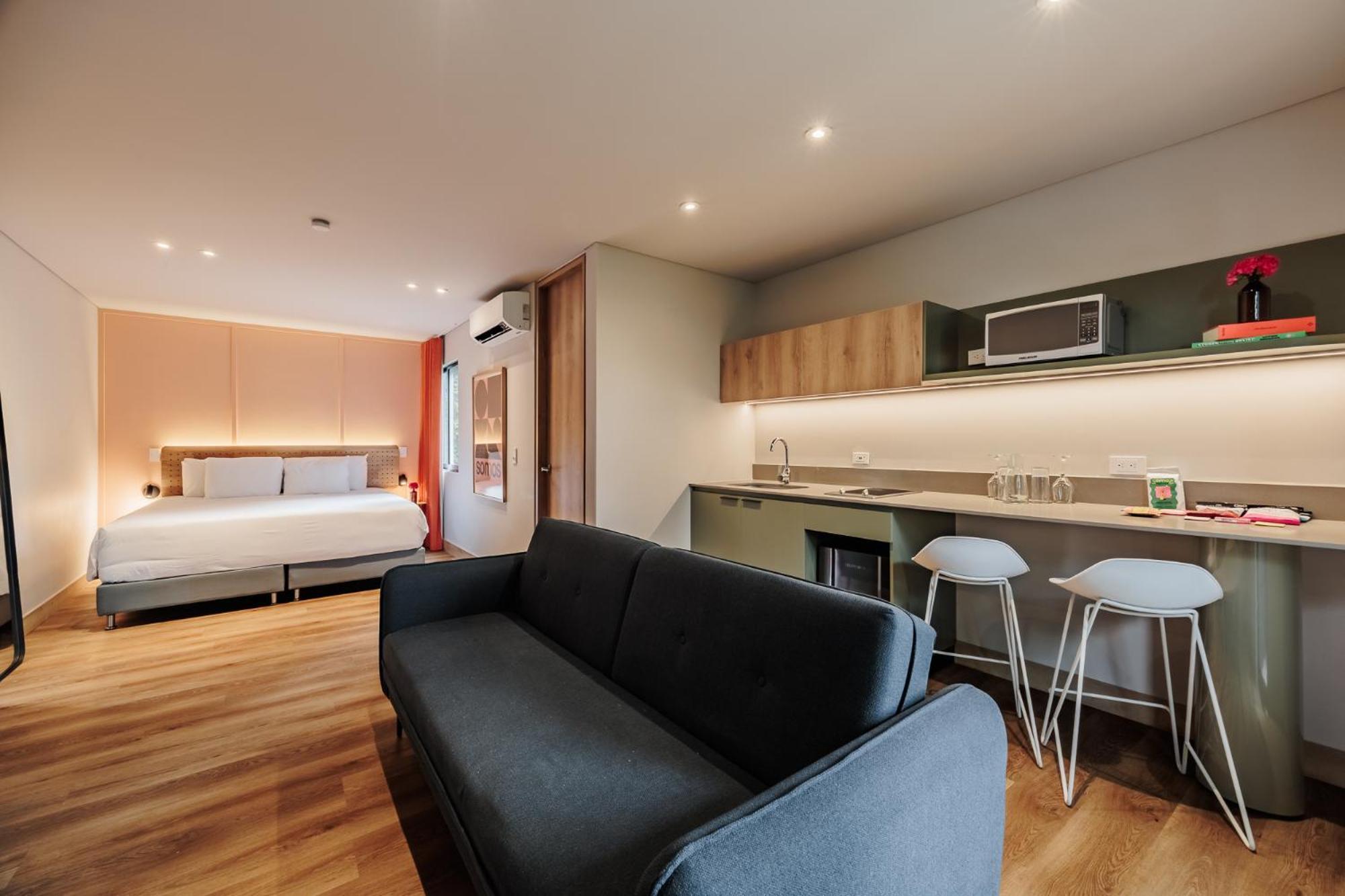 The Somos Flats Poblado