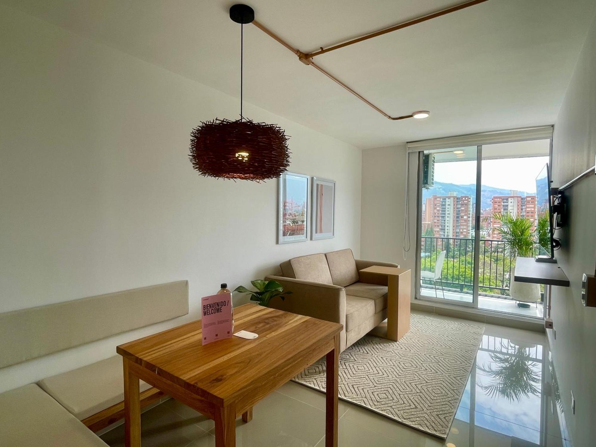 Cozy 1br With Private Terrace In Apartamento Medellín