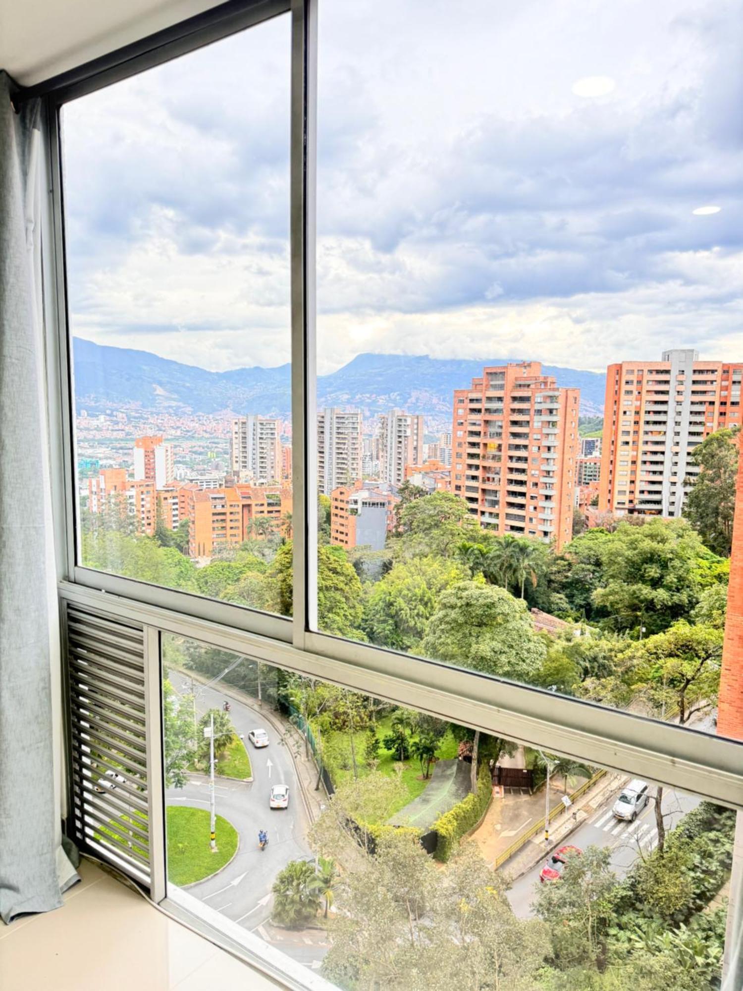 Beautiful Apartament, Total View Of The Medellín