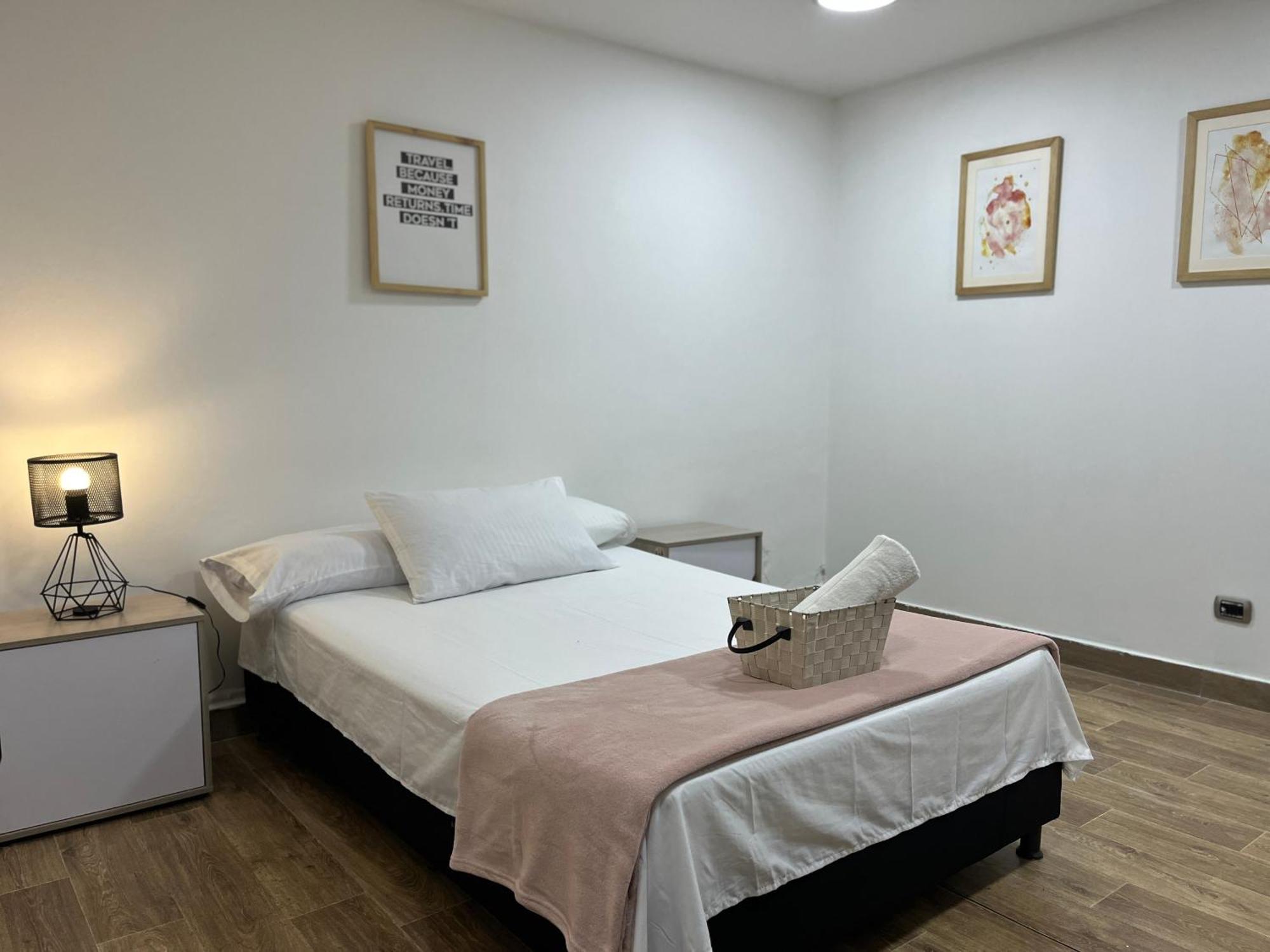 Easyhouse Bed and breakfast *