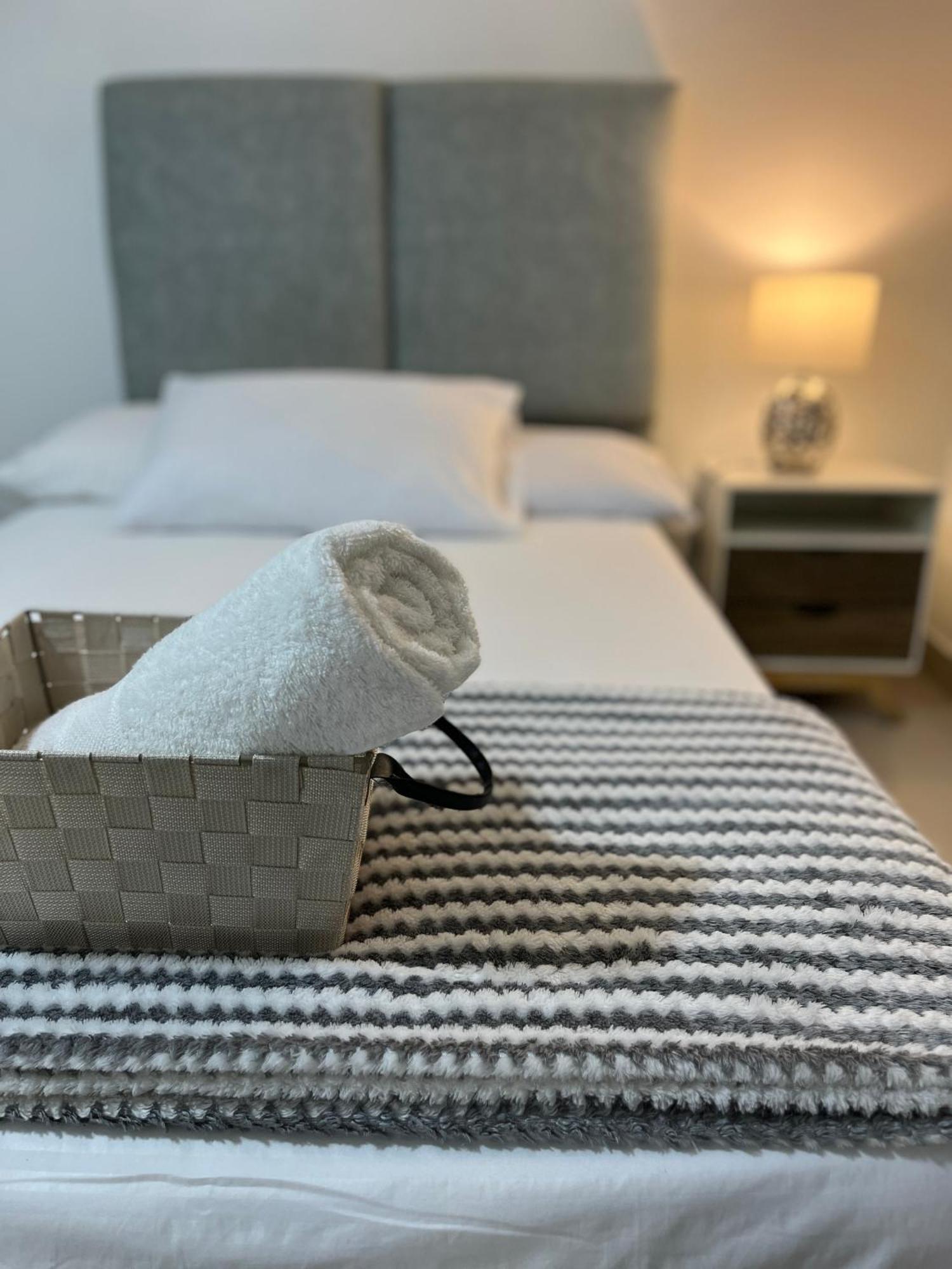 Easyhouse Bed and breakfast *