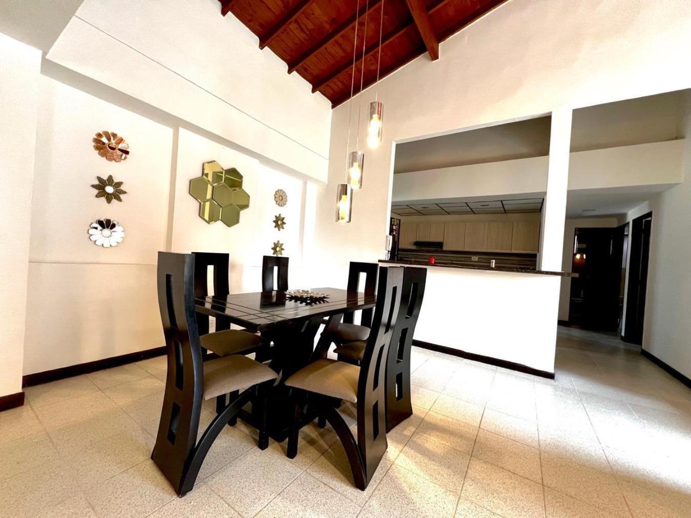 Provenza Street Living Work And Study Habitación en casa particular Medellín