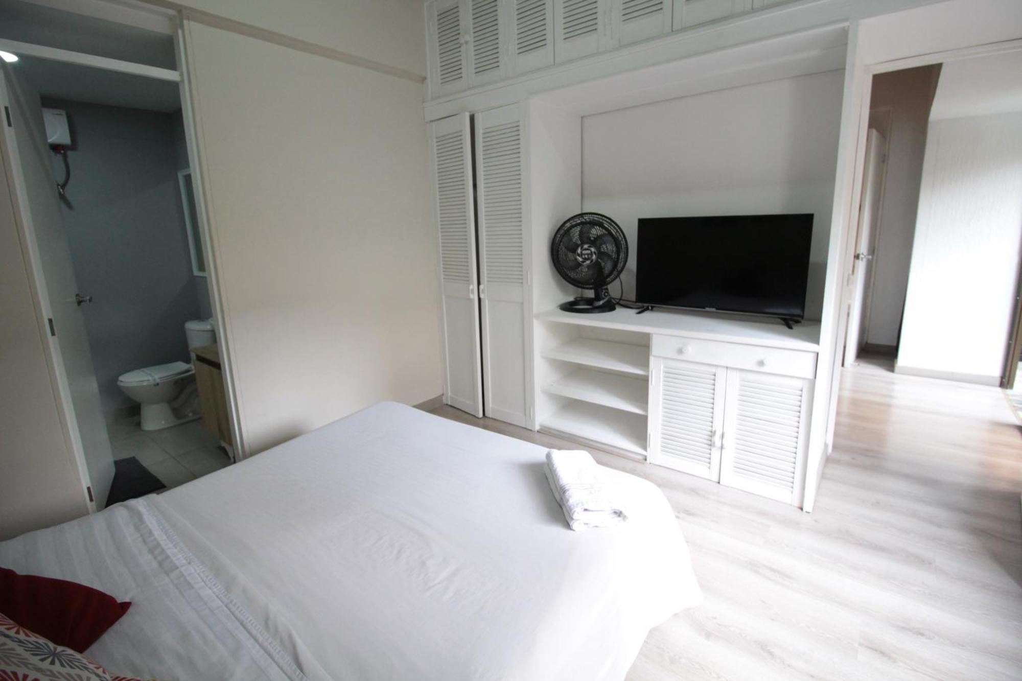 Apartamento En Cerca A Provenza - M203 By Roots *