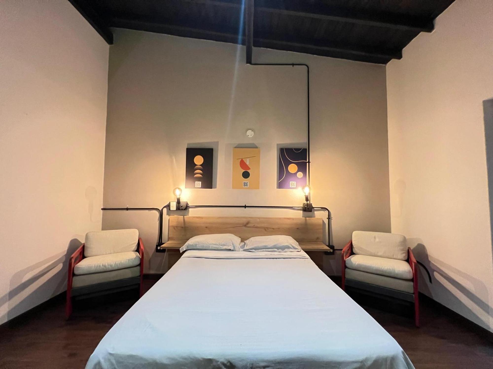 Loft Equipado En Poblado Cerca De Envigado Frn107 By Roots Apartamento Medellín
