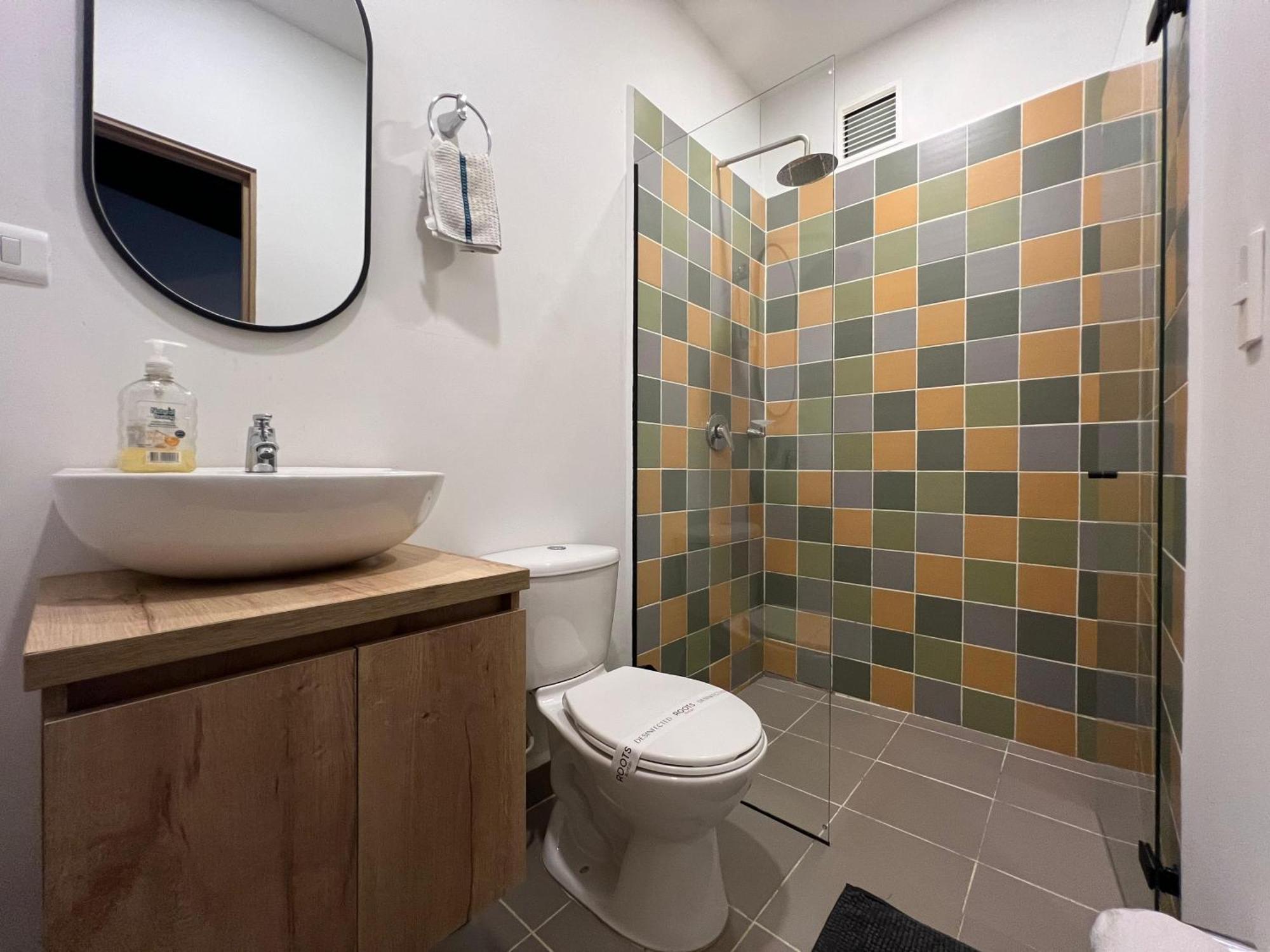 Loft Equipado En Poblado Cerca De Envigado Frn107 By Roots Apartamento
