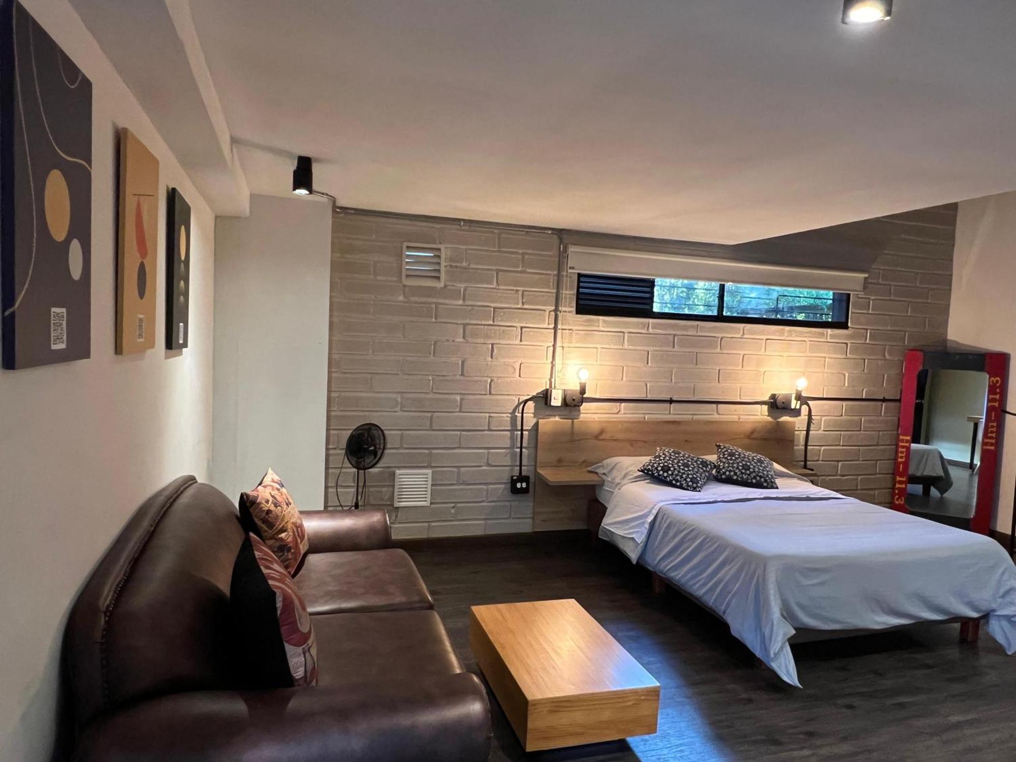 Apartamento Frn101 Cozy Loft Located In A Popular In Poblado *