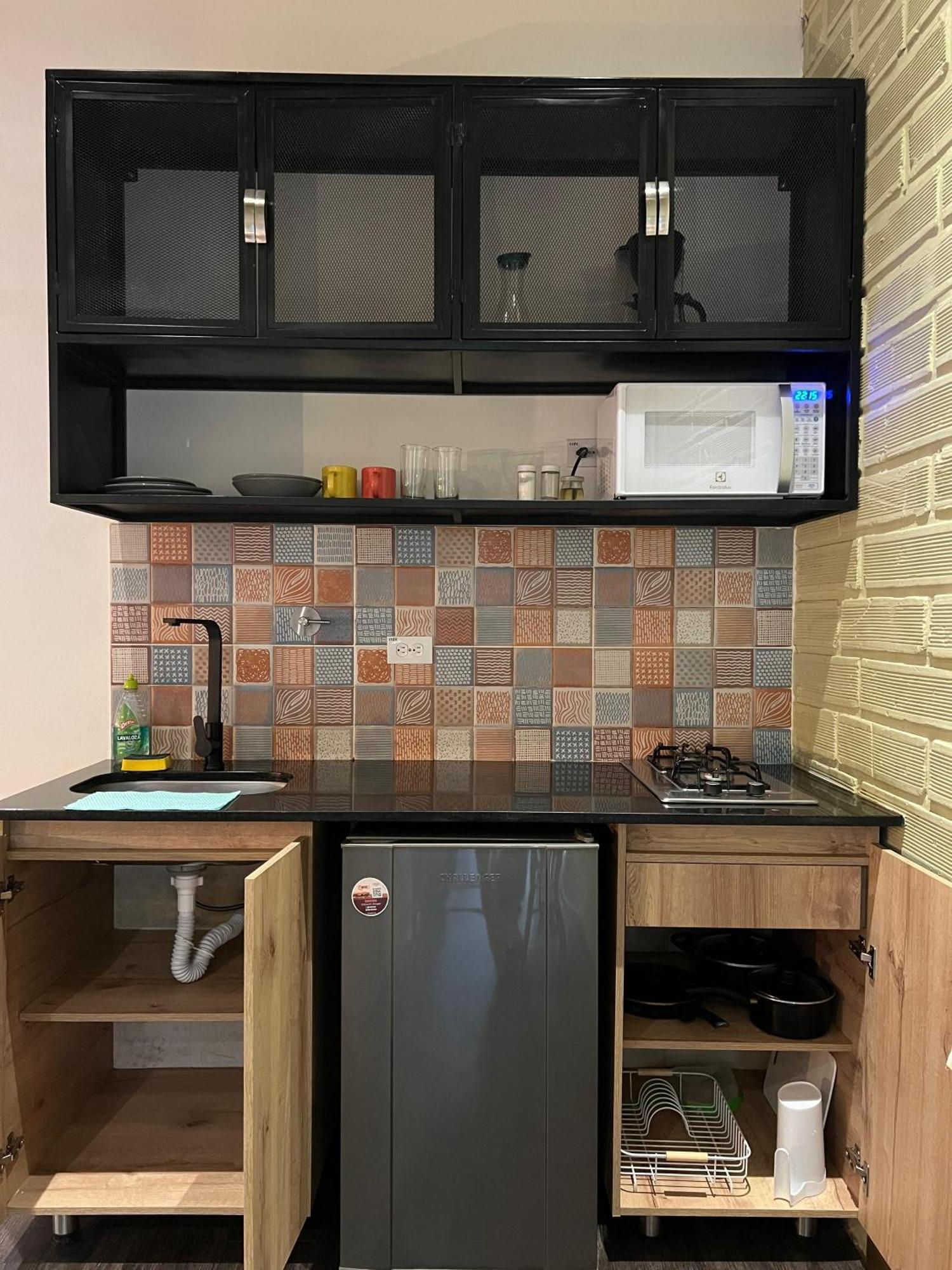 Frn101 Cozy Loft Located In A Popular In Poblado Apartamento *