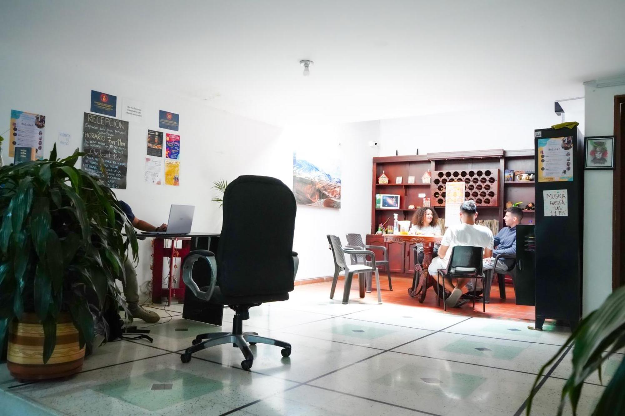 Guest house Casa Babylon *