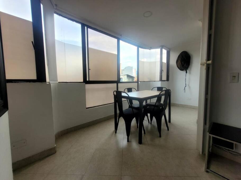 Turistico Laureles, Buena Ubicacion Apartamento Medellín
