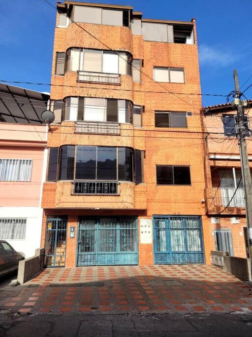 Turistico Laureles, Buena Ubicacion Apartamento Medellín